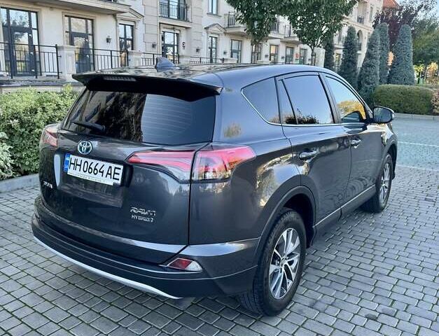 Тойота РАВ 4 2017 в Одессе на Automoto.ua Серый Тойота РАВ 4, объемом двигателя 2.49 л и пробегом 176 тыс. км за 21800 $, фото 15 на Automoto.ua