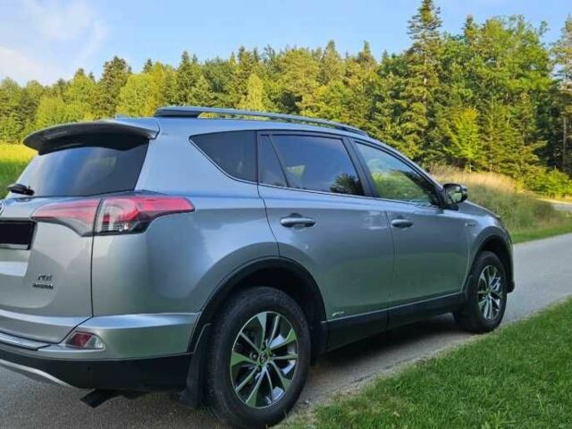 Сірий Тойота РАВ 4, об'ємом двигуна 2.5 л та пробігом 69 тис. км за 14600 $, фото 4 на Automoto.ua