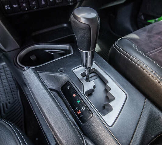 Сірий Тойота РАВ 4, об'ємом двигуна 2.23 л та пробігом 180 тис. км за 22490 $, фото 10 на Automoto.ua