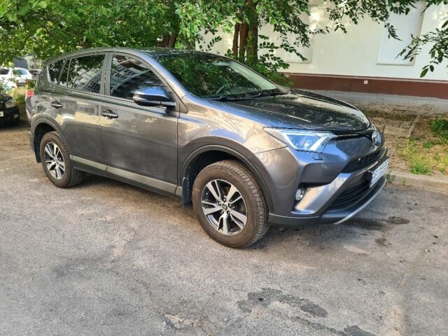Серый Тойота РАВ 4, объемом двигателя 2 л и пробегом 88 тыс. км за 21000 $, фото 1 на Automoto.ua