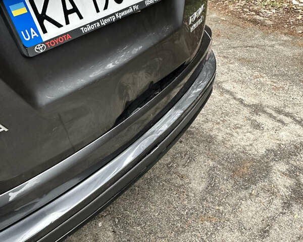 Серый Тойота РАВ 4, объемом двигателя 2.49 л и пробегом 109 тыс. км за 25500 $, фото 16 на Automoto.ua