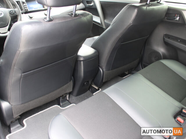 Сірий Тойота РАВ 4, об'ємом двигуна 2.5 л та пробігом 142 тис. км за 23300 $, фото 14 на Automoto.ua