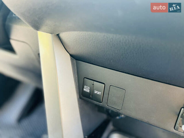 Сірий Тойота РАВ 4, об'ємом двигуна 2.49 л та пробігом 149 тис. км за 16300 $, фото 34 на Automoto.ua