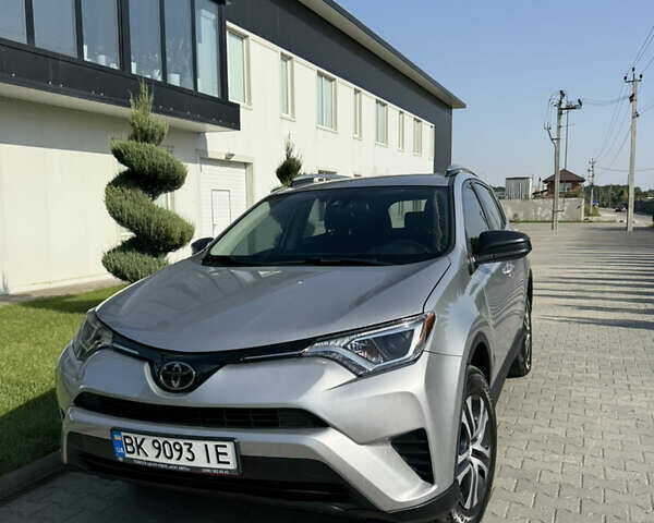 Серый Тойота РАВ 4, объемом двигателя 2.5 л и пробегом 90 тыс. км за 18500 $, фото 3 на Automoto.ua