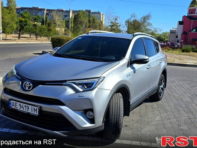 Серый Тойота РАВ 4, объемом двигателя 2.5 л и пробегом 119 тыс. км за 25500 $, фото 1 на Automoto.ua