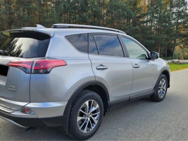 Серый Тойота РАВ 4, объемом двигателя 2.5 л и пробегом 70 тыс. км за 14700 $, фото 3 на Automoto.ua