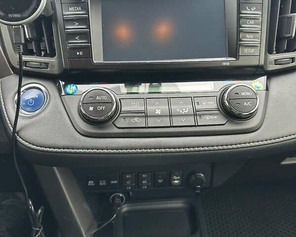 Серый Тойота РАВ 4, объемом двигателя 2.49 л и пробегом 127 тыс. км за 24950 $, фото 14 на Automoto.ua