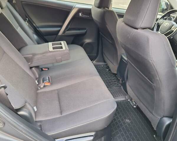 Серый Тойота РАВ 4, объемом двигателя 2.49 л и пробегом 87 тыс. км за 24500 $, фото 68 на Automoto.ua