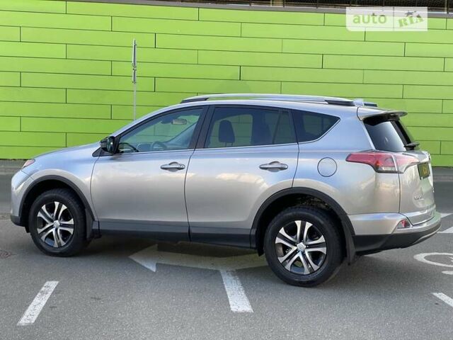 Сірий Тойота РАВ 4, об'ємом двигуна 2.49 л та пробігом 118 тис. км за 17800 $, фото 15 на Automoto.ua