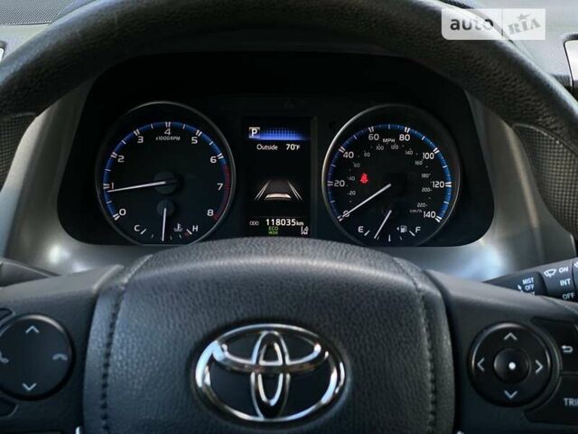 Сірий Тойота РАВ 4, об'ємом двигуна 2.49 л та пробігом 118 тис. км за 17800 $, фото 23 на Automoto.ua