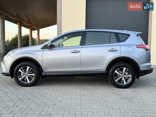 Сірий Тойота РАВ 4, об'ємом двигуна 2 л та пробігом 220 тис. км за 21700 $, фото 49 на Automoto.ua