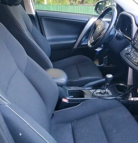 Серый Тойота РАВ 4, объемом двигателя 2.49 л и пробегом 80 тыс. км за 24950 $, фото 11 на Automoto.ua