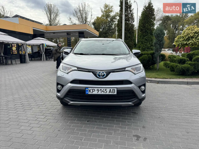 Сірий Тойота РАВ 4, об'ємом двигуна 2.49 л та пробігом 92 тис. км за 24800 $, фото 2 на Automoto.ua