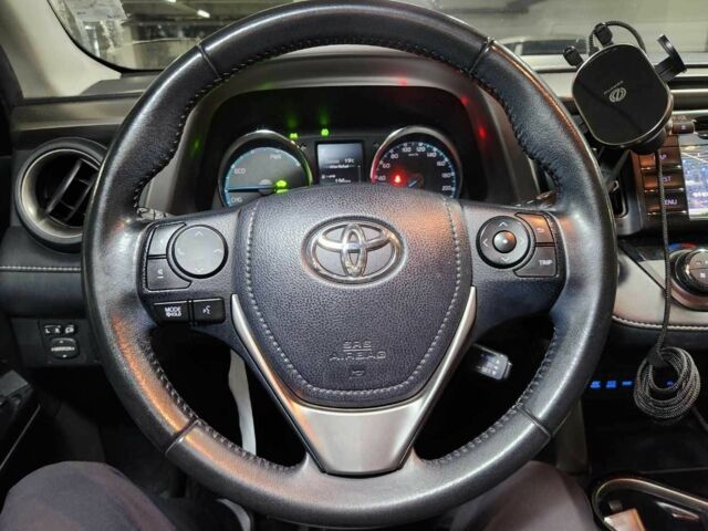 Серый Тойота РАВ 4, объемом двигателя 2.5 л и пробегом 46 тыс. км за 16988 $, фото 6 на Automoto.ua