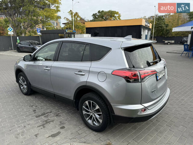 Сірий Тойота РАВ 4, об'ємом двигуна 2.49 л та пробігом 92 тис. км за 24800 $, фото 4 на Automoto.ua