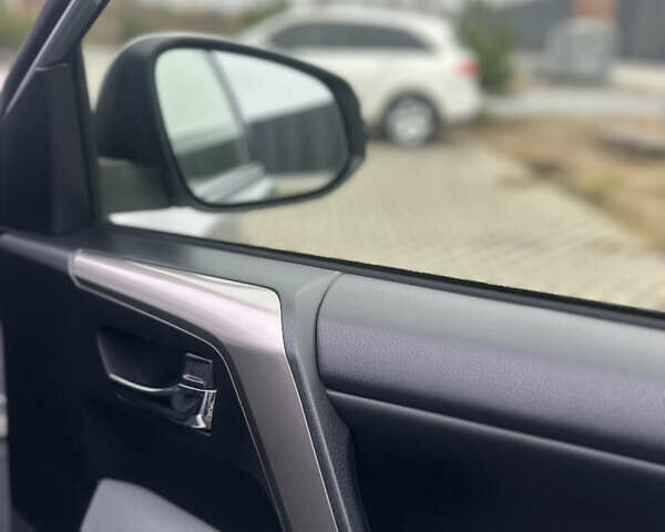 Серый Тойота РАВ 4, объемом двигателя 2.49 л и пробегом 127 тыс. км за 24950 $, фото 26 на Automoto.ua