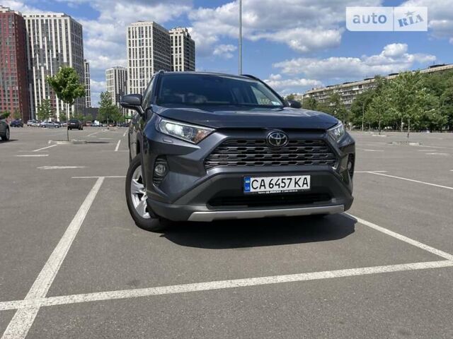 Сірий Тойота РАВ 4, об'ємом двигуна 2 л та пробігом 92 тис. км за 27900 $, фото 2 на Automoto.ua