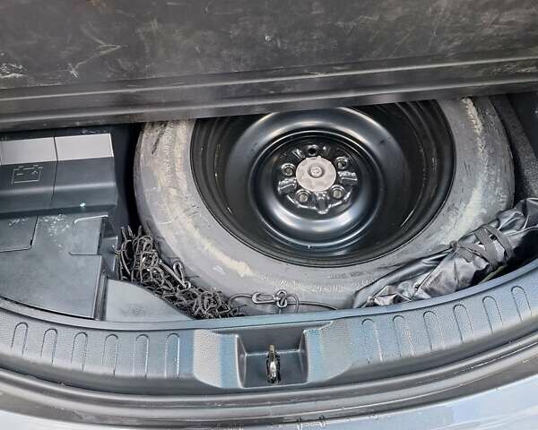 Серый Тойота РАВ 4, объемом двигателя 2.49 л и пробегом 87 тыс. км за 24500 $, фото 65 на Automoto.ua