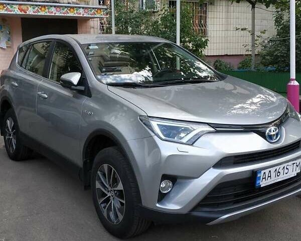 Серый Тойота РАВ 4, объемом двигателя 2.49 л и пробегом 80 тыс. км за 24950 $, фото 4 на Automoto.ua
