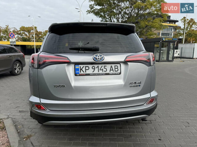 Сірий Тойота РАВ 4, об'ємом двигуна 2.49 л та пробігом 92 тис. км за 24800 $, фото 5 на Automoto.ua