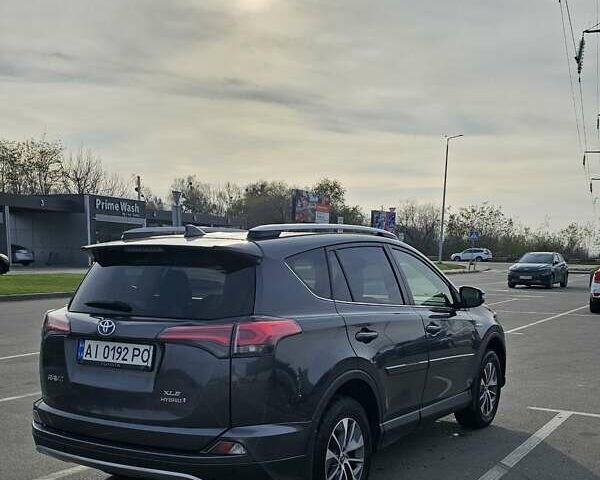 Серый Тойота РАВ 4, объемом двигателя 2.49 л и пробегом 122 тыс. км за 20800 $, фото 4 на Automoto.ua