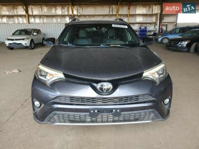 Сірий Тойота РАВ 4, об'ємом двигуна 2.49 л та пробігом 127 тис. км за 5600 $, фото 4 на Automoto.ua