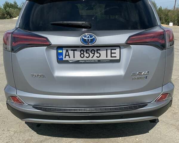 Сірий Тойота РАВ 4, об'ємом двигуна 2.49 л та пробігом 172 тис. км за 24999 $, фото 6 на Automoto.ua