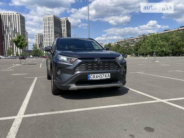 Сірий Тойота РАВ 4, об'ємом двигуна 2 л та пробігом 92 тис. км за 27900 $, фото 4 на Automoto.ua