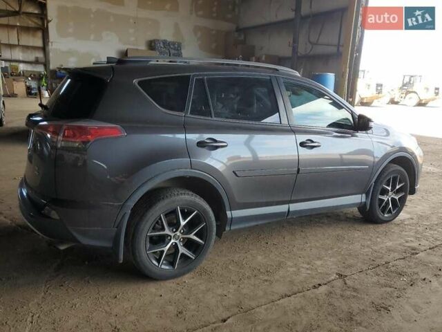 Сірий Тойота РАВ 4, об'ємом двигуна 2.49 л та пробігом 127 тис. км за 5600 $, фото 2 на Automoto.ua