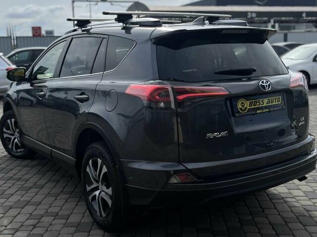 Серый Тойота РАВ 4, объемом двигателя 2.5 л и пробегом 48 тыс. км за 18700 $, фото 4 на Automoto.ua