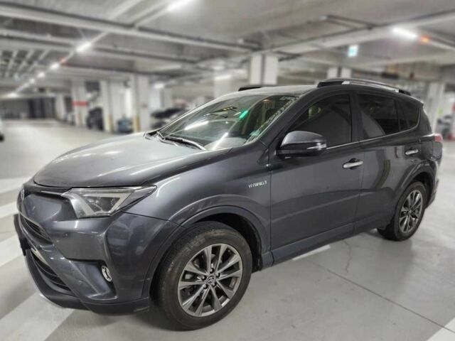 Серый Тойота РАВ 4, объемом двигателя 2.5 л и пробегом 46 тыс. км за 16988 $, фото 2 на Automoto.ua