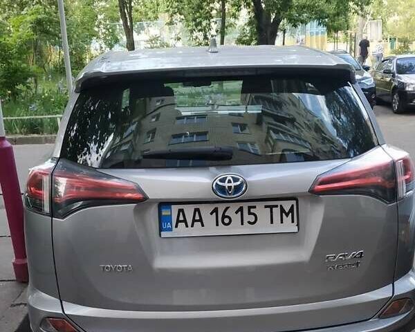 Серый Тойота РАВ 4, объемом двигателя 2.49 л и пробегом 80 тыс. км за 24950 $, фото 5 на Automoto.ua