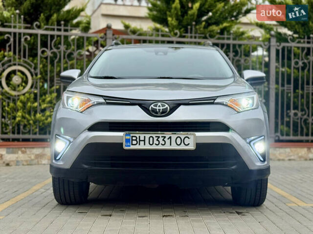 Сірий Тойота РАВ 4, об'ємом двигуна 2.49 л та пробігом 86 тис. км за 15900 $, фото 12 на Automoto.ua