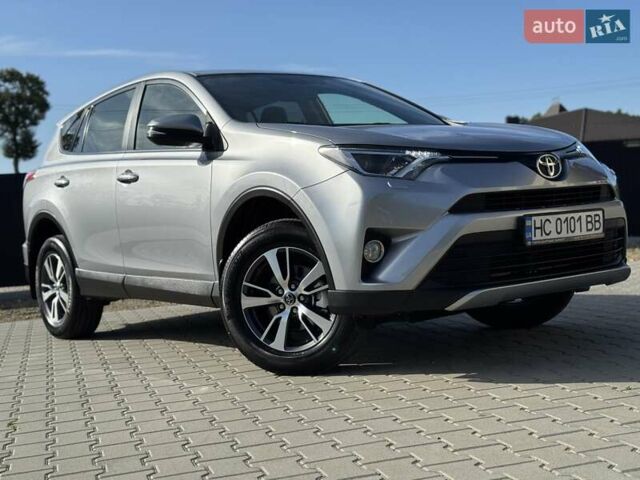 Сірий Тойота РАВ 4, об'ємом двигуна 2 л та пробігом 220 тис. км за 21700 $, фото 103 на Automoto.ua