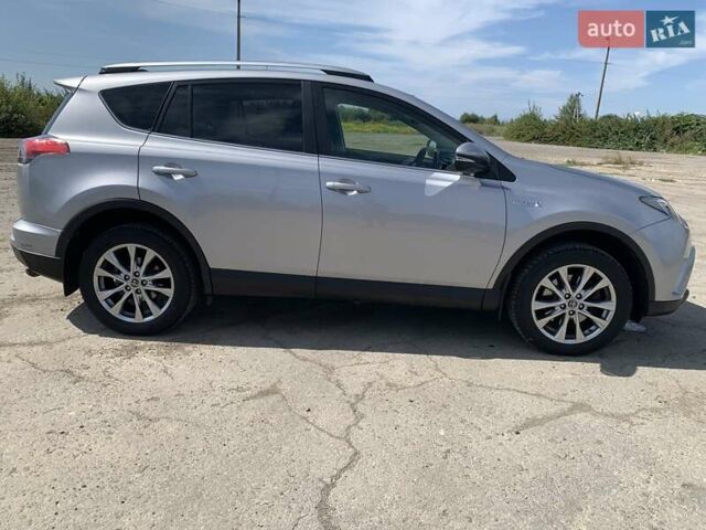 Сірий Тойота РАВ 4, об'ємом двигуна 2.49 л та пробігом 172 тис. км за 24999 $, фото 16 на Automoto.ua