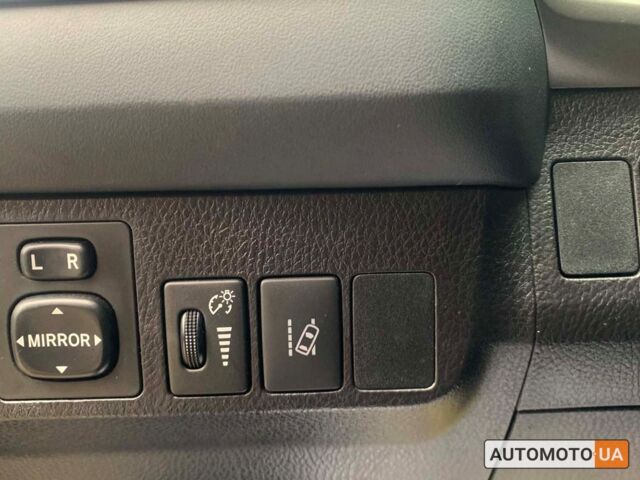 Серый Тойота РАВ 4, объемом двигателя 2.5 л и пробегом 40 тыс. км за 21500 $, фото 14 на Automoto.ua