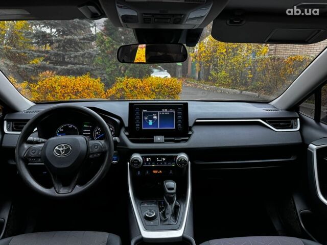 Серый Тойота РАВ 4, объемом двигателя 2.5 л и пробегом 142 тыс. км за 28990 $, фото 30 на Automoto.ua