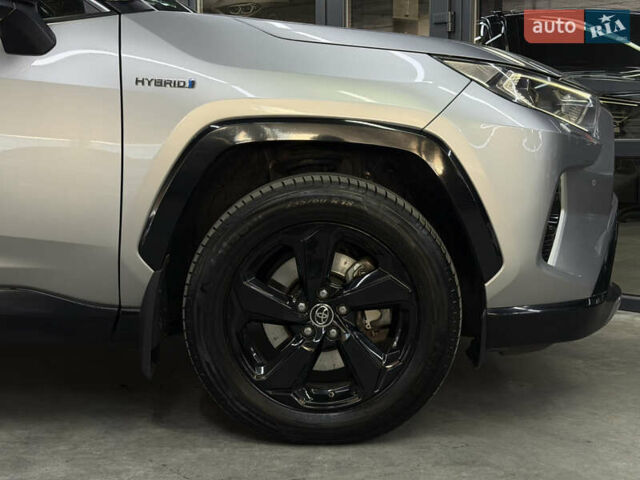 Серый Тойота РАВ 4, объемом двигателя 2.49 л и пробегом 139 тыс. км за 30900 $, фото 4 на Automoto.ua