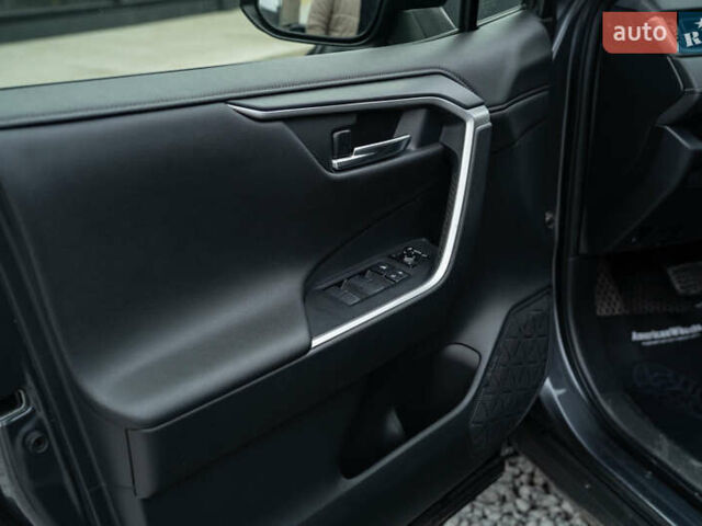 Серый Тойота РАВ 4, объемом двигателя 2.49 л и пробегом 156 тыс. км за 29800 $, фото 34 на Automoto.ua