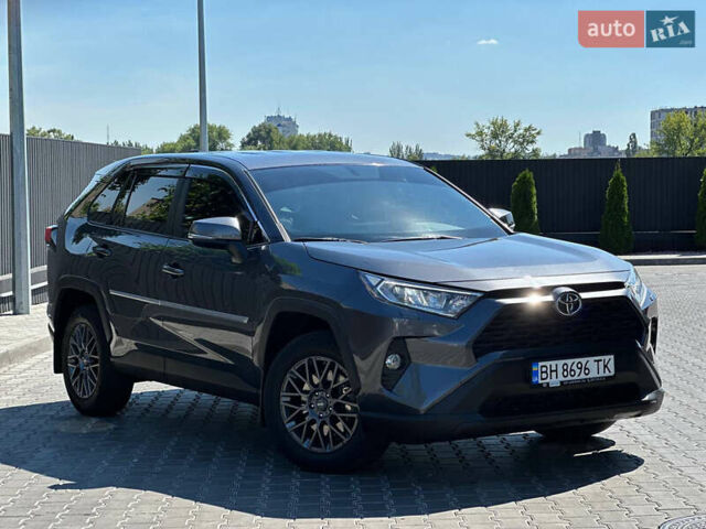 Серый Тойота РАВ 4, объемом двигателя 1.99 л и пробегом 94 тыс. км за 23999 $, фото 1 на Automoto.ua