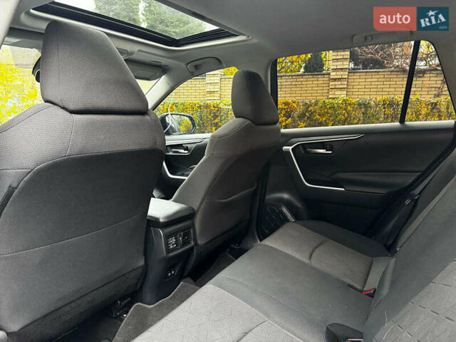 Сірий Тойота РАВ 4, об'ємом двигуна 2.5 л та пробігом 142 тис. км за 28990 $, фото 29 на Automoto.ua