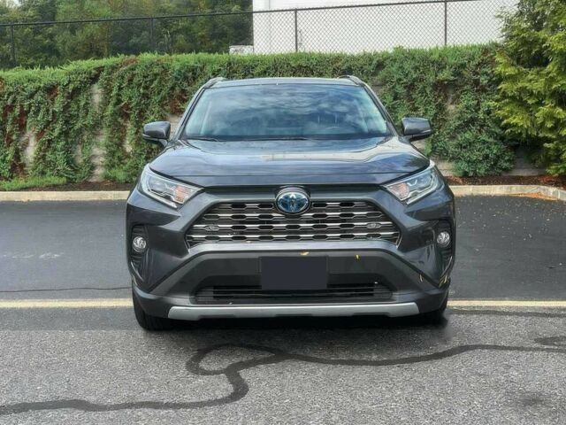 Серый Тойота РАВ 4, объемом двигателя 2.5 л и пробегом 47 тыс. км за 10000 $, фото 1 на Automoto.ua