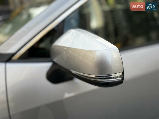 Тойота РАВ 4 2019 в Киеве на Automoto.ua Серый Тойота РАВ 4, объемом двигателя 1.99 л и пробегом 8 тыс. км за 27200 $, фото 20 на Automoto.ua