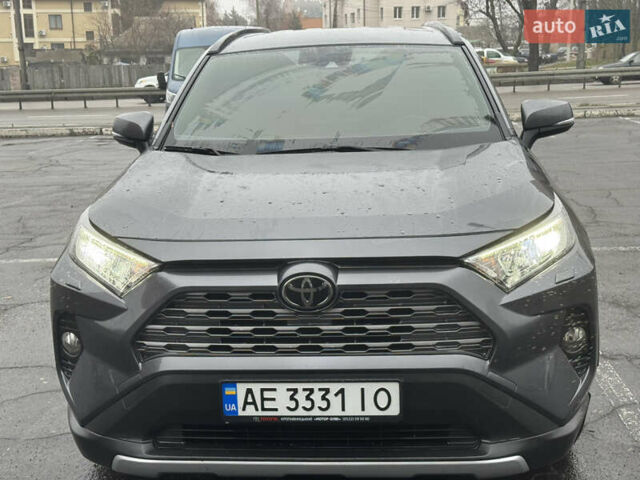 Серый Тойота РАВ 4, объемом двигателя 1.99 л и пробегом 102 тыс. км за 29200 $, фото 2 на Automoto.ua