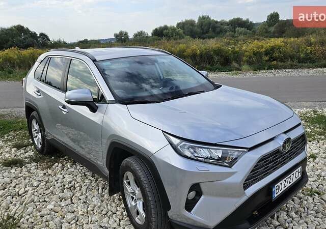 Сірий Тойота РАВ 4, об'ємом двигуна 1.99 л та пробігом 210 тис. км за 27500 $, фото 4 на Automoto.ua