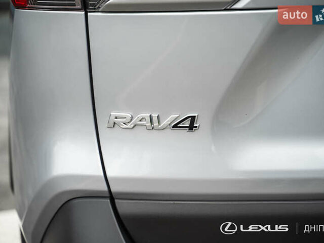 Сірий Тойота РАВ 4, об'ємом двигуна 1.99 л та пробігом 92 тис. км за 23500 $, фото 36 на Automoto.ua