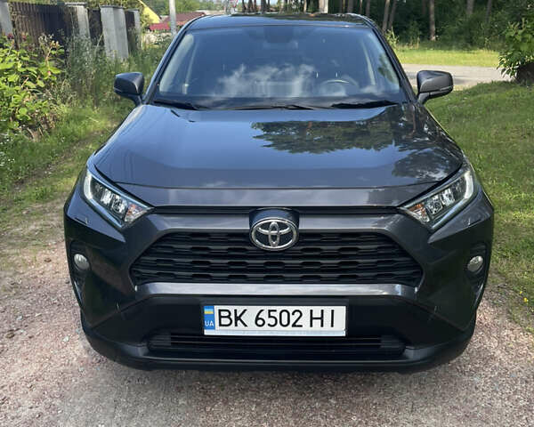 Серый Тойота РАВ 4, объемом двигателя 1.99 л и пробегом 158 тыс. км за 22300 $, фото 3 на Automoto.ua