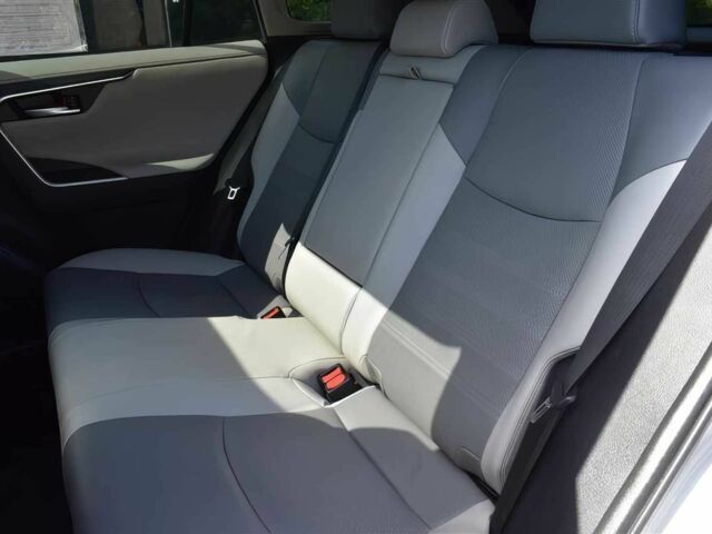 Серый Тойота РАВ 4, объемом двигателя 2.5 л и пробегом 34 тыс. км за 17300 $, фото 13 на Automoto.ua