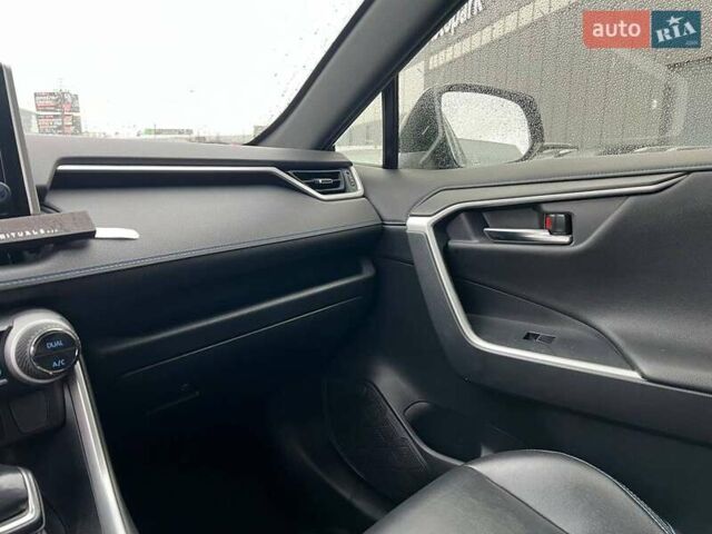 Серый Тойота РАВ 4, объемом двигателя 2.5 л и пробегом 89 тыс. км за 32690 $, фото 31 на Automoto.ua