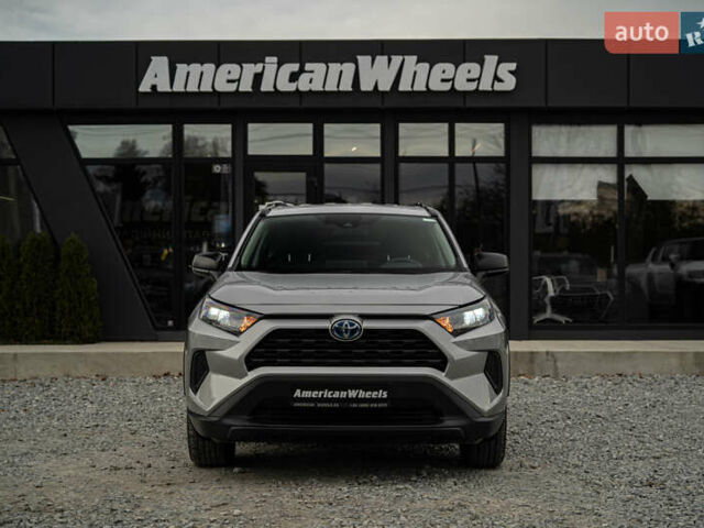 Тойота РАВ 4 2019 в Черновцах на Automoto.ua Серый Тойота РАВ 4, объемом двигателя 2.5 л и пробегом 24 тыс. км за 29900 $, фото 1 на Automoto.ua